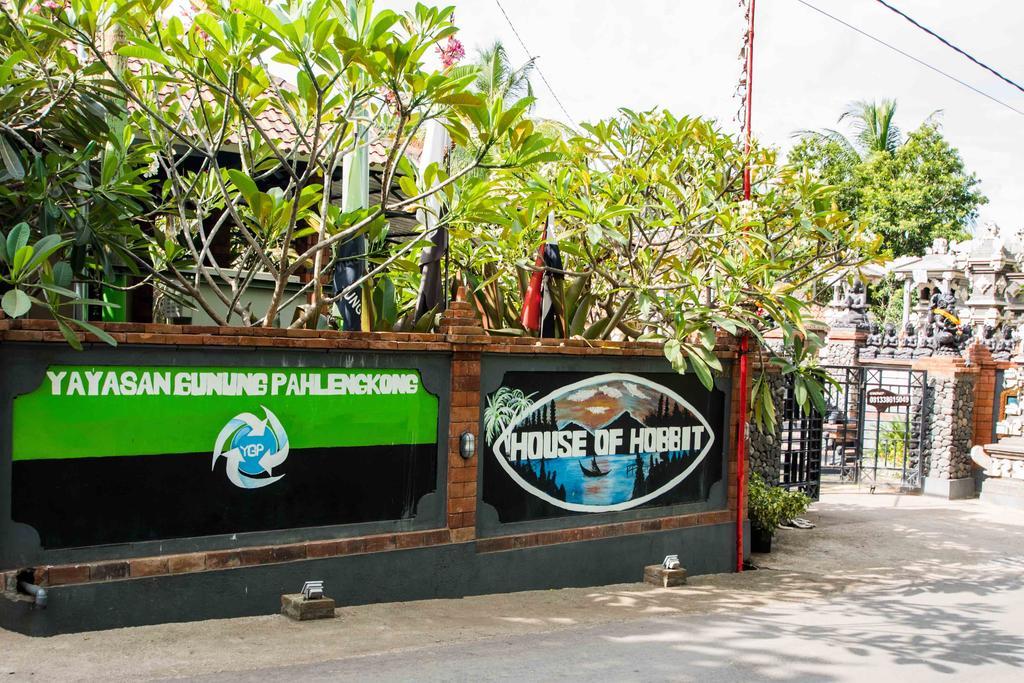 Hobbit'S House Homestay Banyuwedang Eksteriør bilde