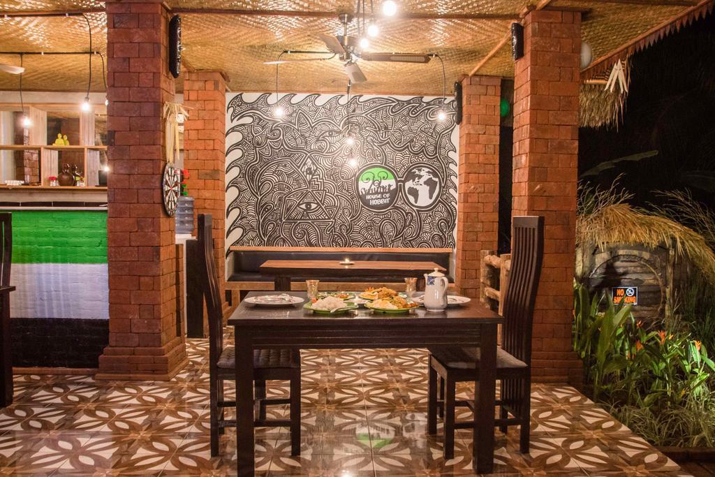 Hobbit'S House Homestay Banyuwedang Eksteriør bilde
