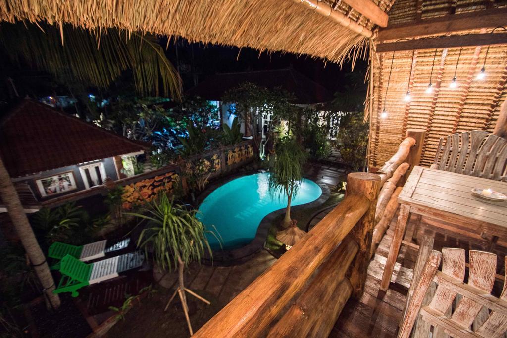 Hobbit'S House Homestay Banyuwedang Eksteriør bilde