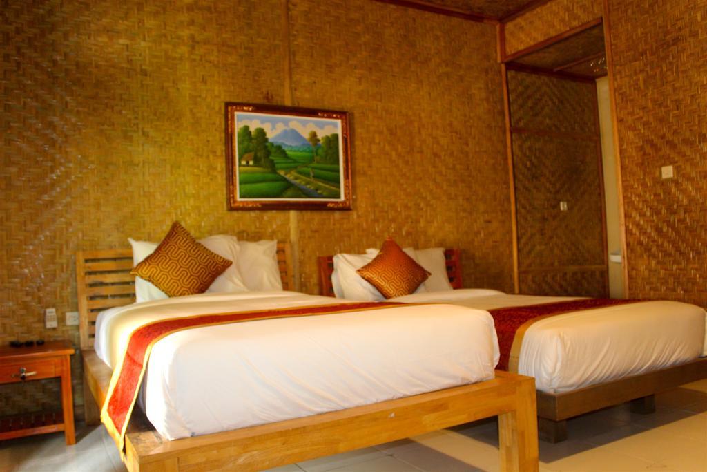 Hobbit'S House Homestay Banyuwedang Eksteriør bilde